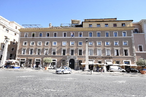 Via_della_Conciliazione-Palazzo_Rusticucci_al_n_44