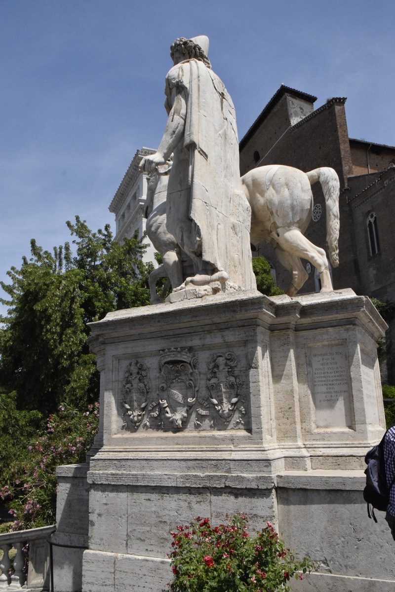 Campidoglio-Cordonata-Dioscuri