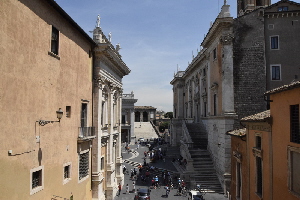 Piazza_del_Campidoglio-Scale_Vignola-Convento (2)