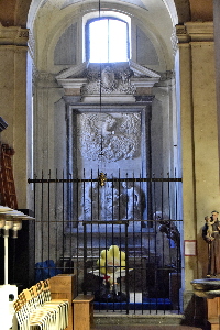 Piazza_della_Consolazione-Chiesa_di_S_Maria-Cappella_Dondoli