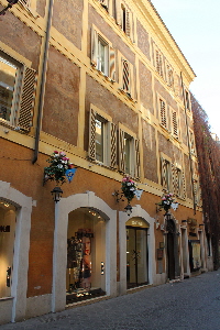 Via_Borgognona-Palazzo_al_n_26