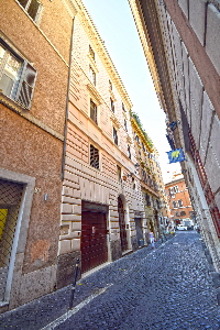 Via_d_Ascanio-Palazzo al n. 23 (2)