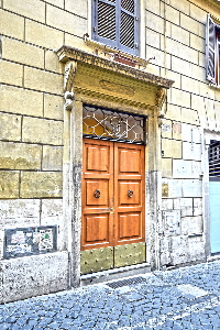 Via_d_Ascanio-Palazzo al n. 26-Portone