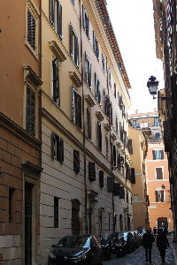 Via_della_Lupa-Palazzo_al_n_12