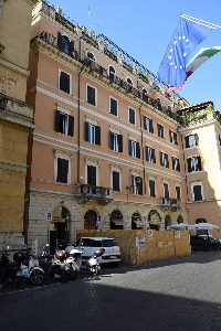 Via_dei_Prefetti-Palazzo_al_n_12