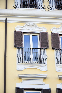 Piazza_di_Spagna-Palazzo_al_n_31-Finestra