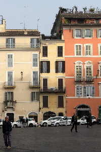 Piazza_di_Spagna-Palazzo_al_n_6