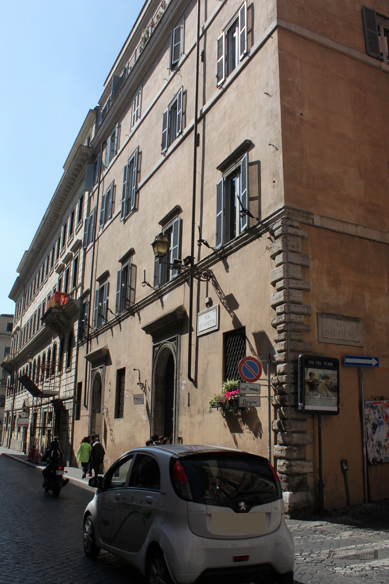 Via_Ripetta-Palazzo_al_n_226