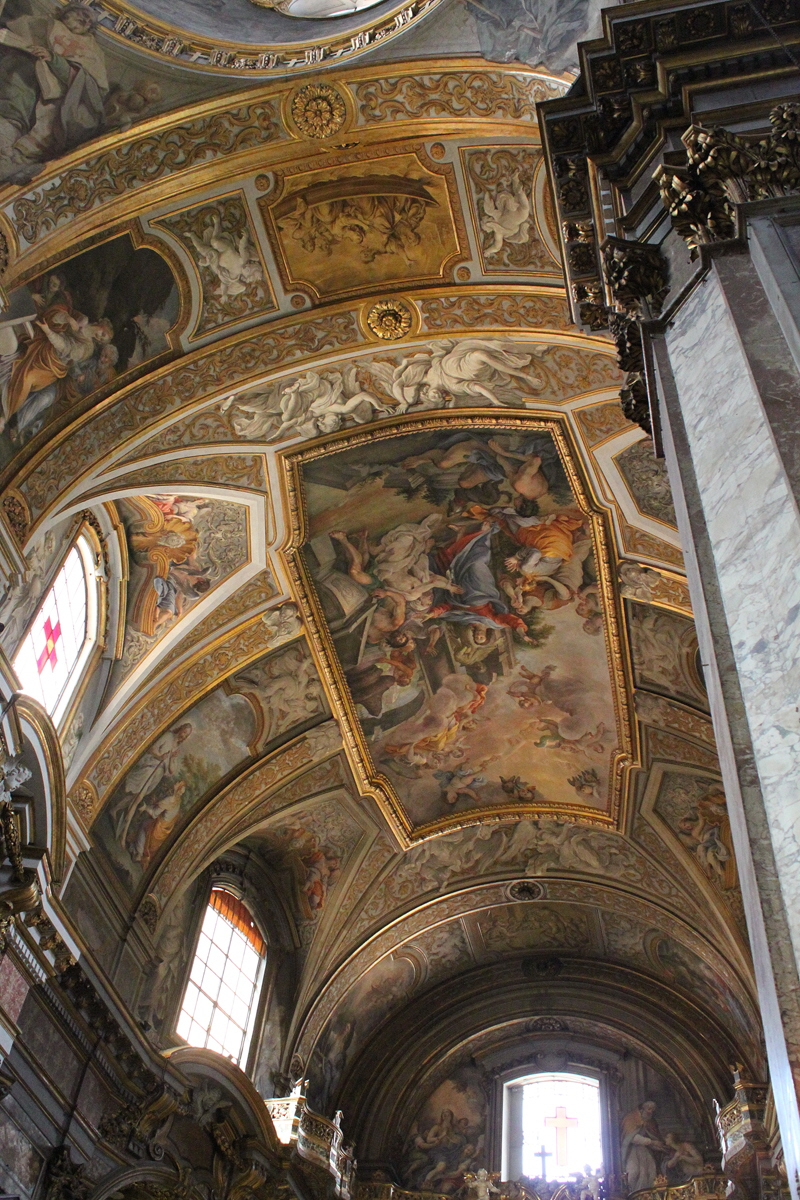 Piazza_della_Maddalena-Chiesa_omonima-Soffitto (2)