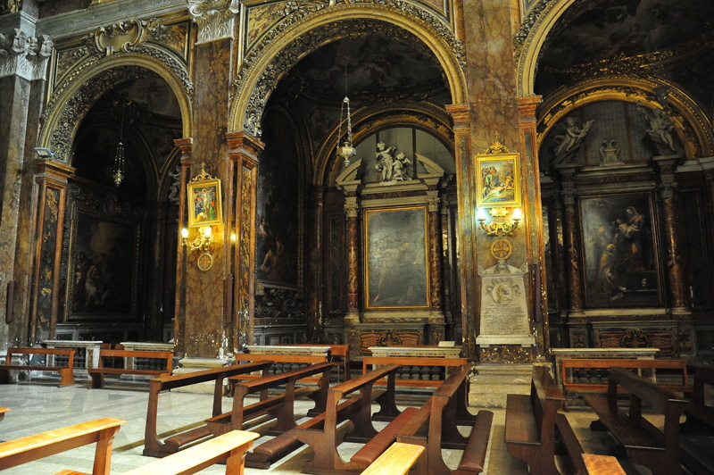 Piazza_di_S_Silvestro-Chiesa_di_S_Silvestro_in_Capite (6)