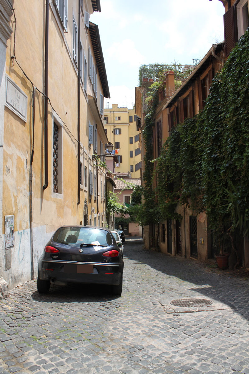 Via dei Neofiti da via Baccina