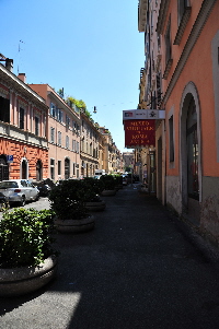 Via_Capo_d'Africa-ex_Cinema_Colosseo