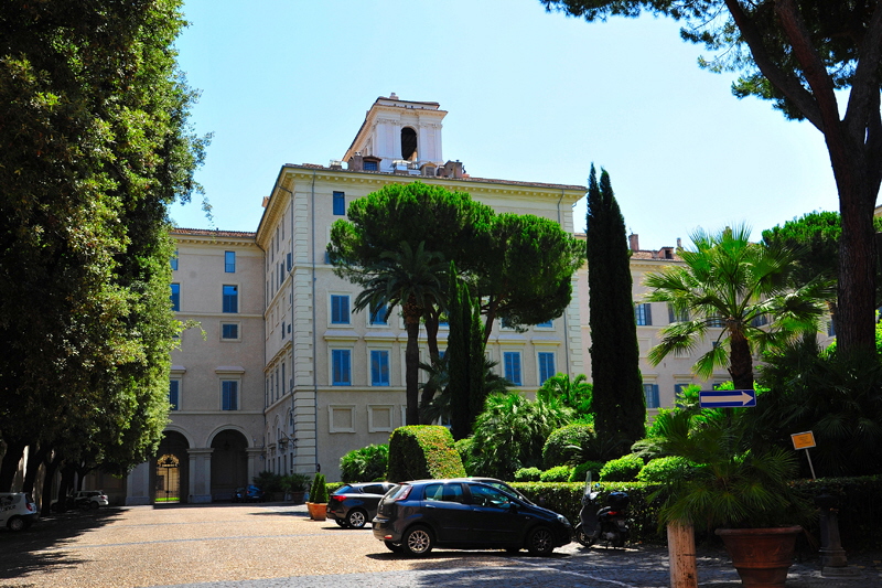 Via_XXIV_Maggio-Palazzo_Rospigliosi-Pallavicini