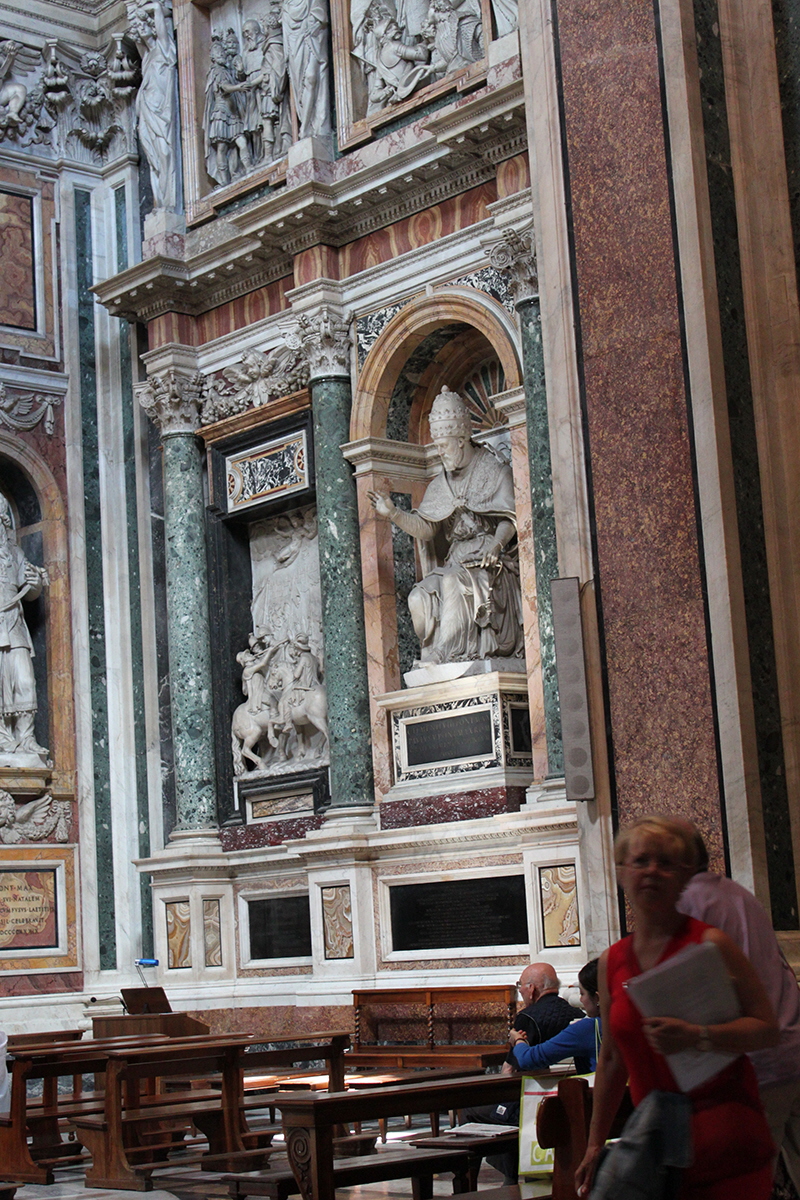 Piazza-di-S-Maria-Maggiore- Tomba-Clemente _VIII-1667-1669 (3)