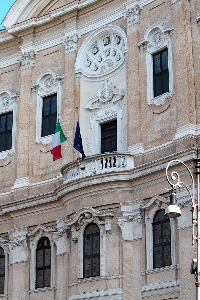 Piazza_della_Chiesa_Nuova-Oratorio_dei_Filippini-Balcone