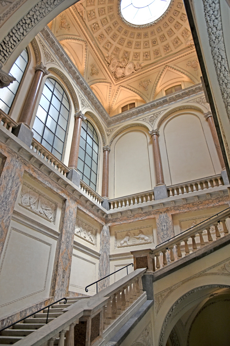 Piazza_S_Pantaleo-Palazzo_Braschi-Scala (23)