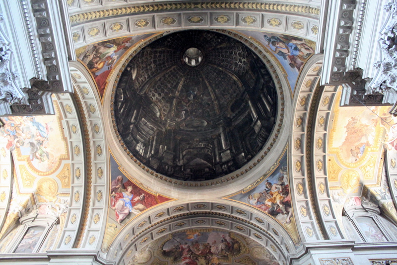 Piazza_S_Ignazio-Chiesa_omonima-Cupola (4)