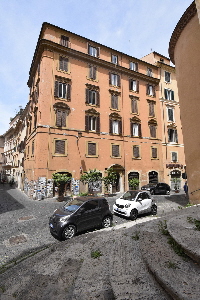 Via_dei_Pianellari-Palazzo_al_n_16