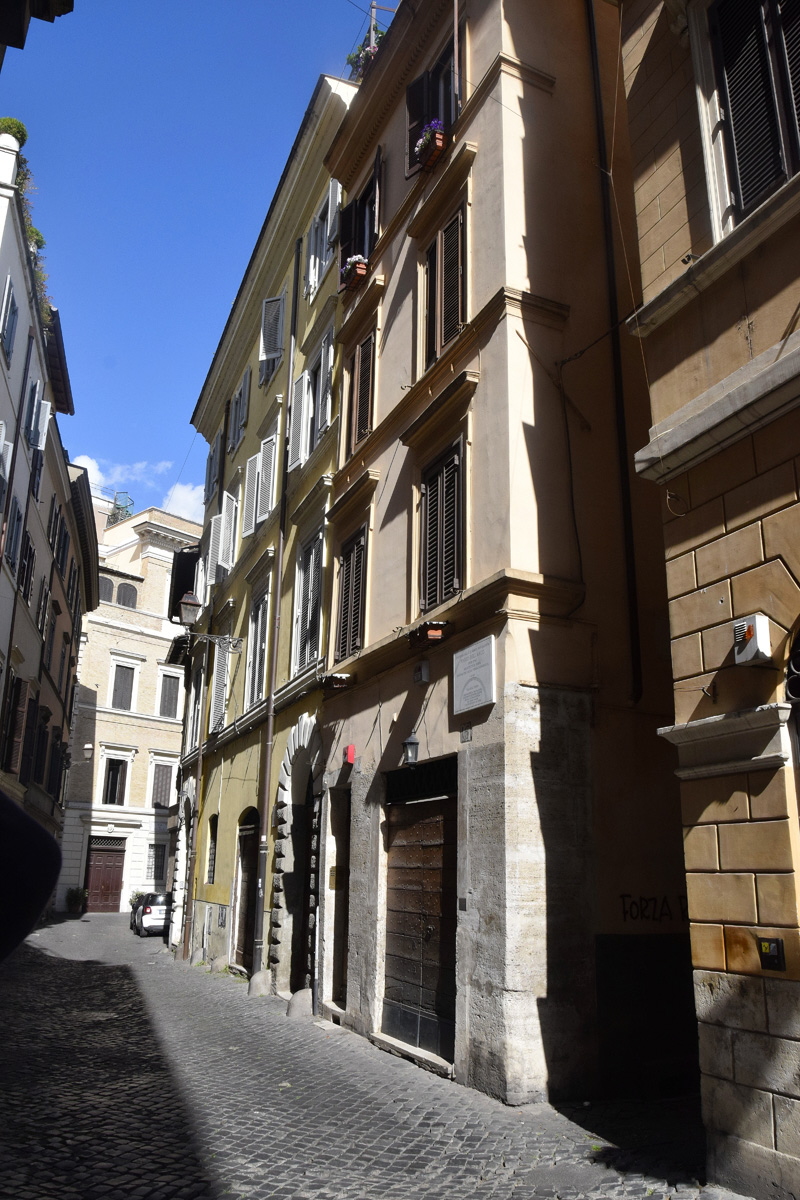 Via_dell_Orso-Palazzo_al_n_14