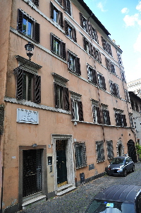 Via_di_Monte_Brianzo-Palazzo_al_n_87