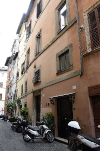 Vicolo_delle_Vacche-Palazzo_al_n_23