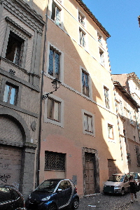 Via_Capo_di_Ferro-Palazzo_al_n_10