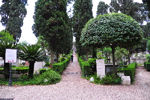 Via_Caio_Cestio-Cimitero_acattolico (32)