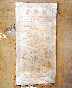 Via_del_Velabro-Chiesa_di_S_Giorgio_in_Velabro-Lapide_Ippolita_de_Elmi-1653