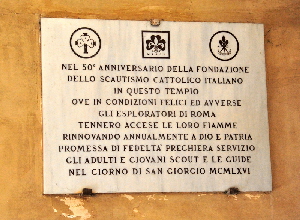Via_del_Velabro-Chiesa_di_S_Giorgio_in_Velabro-Lapide_Scaut-1966