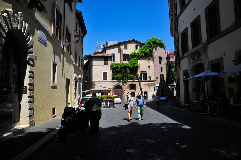 Piazza_Margana-Palazzo_omonimo (10)