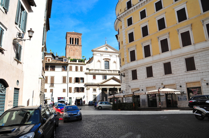 Piazza_dei_Caprettari (2)