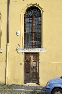 Via_Anicia-Palazzo_al_n_7a-Portone