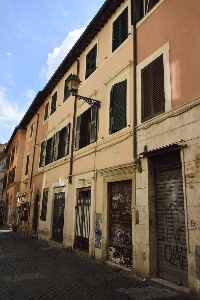 Vicolo_del_Cinque-Palazzo_al_n_43