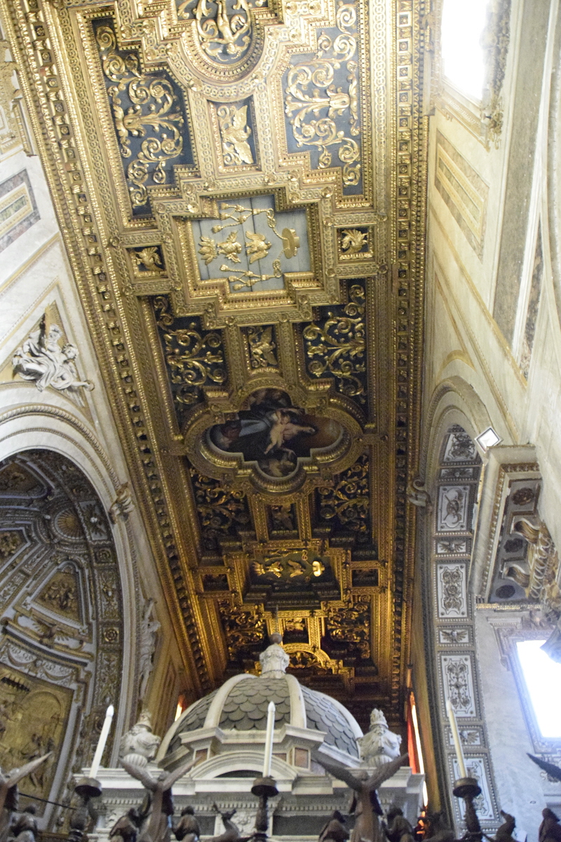 Viale_Trastevere-Chiesa_di_S_Crisogono-Soffitto_Transetto