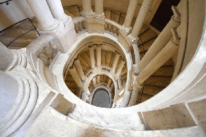 via_Quattro_Fontane-Palazzo_Barberini-Scala_Borromini