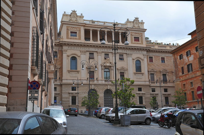 Piazza_della_Pilotta-Universit_Gregoriana