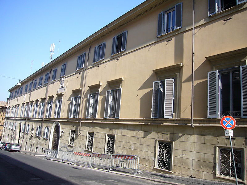 Via_della_Dataria-Palazzo_omonimo