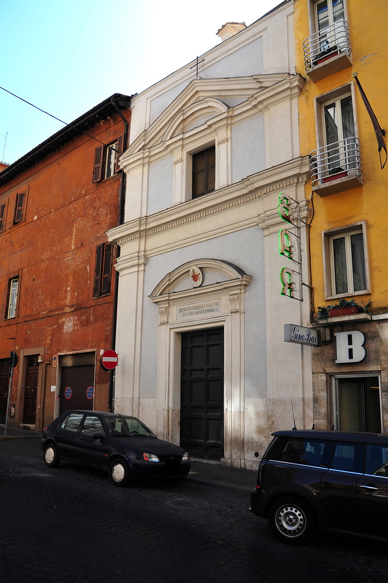 Via_di_S_Basilio-Chiesa_di_S_Basilio