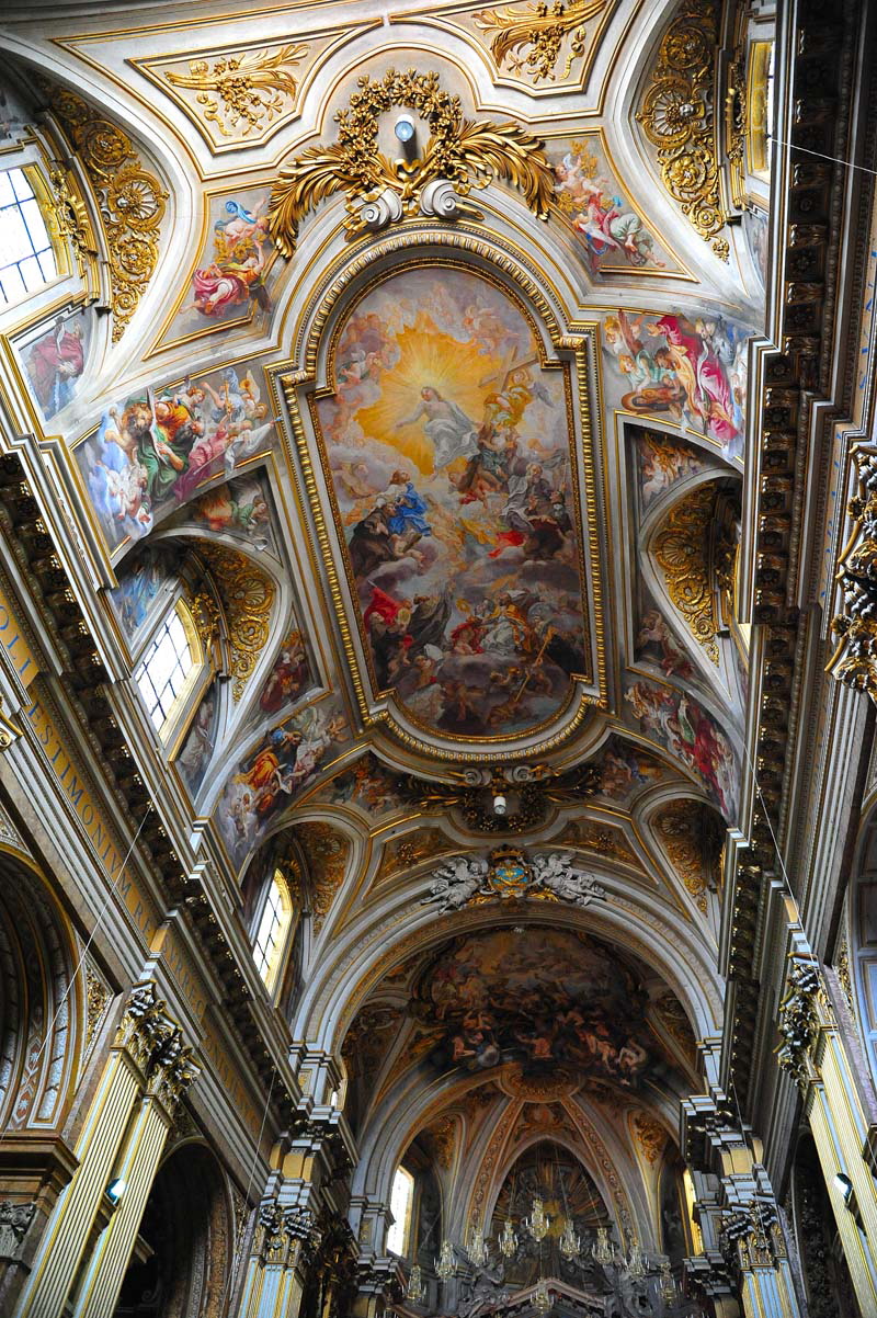 Piazza_SS_Apostoli-Chiesa_dei_SS_Apostoli-Soffitto