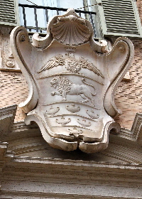 Piazza_SS_Apostoli-Palazzo_Odescalchi (4)