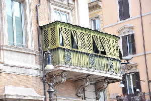 Piazza_Venezia-Palazzo_Bonaparte (4)