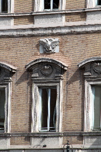 Piazza_Venezia-Palazzo_Bonaparte (6)