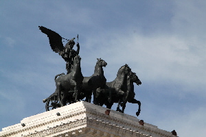 Piazza_Venezia-Vittoriano-Quadriga (4)