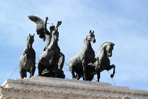 Piazza_Venezia-Vittoriano-Quadriga (5)