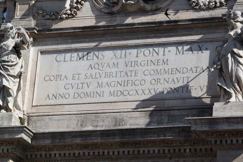 Piazza_di_Trevi-Fontana_Acqua_Vergine (11)